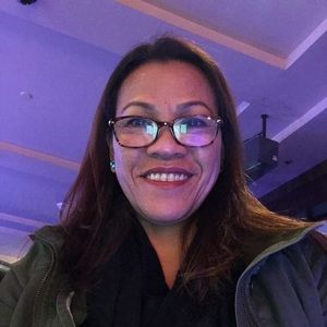 Meet your Posher, Rhodrhodora